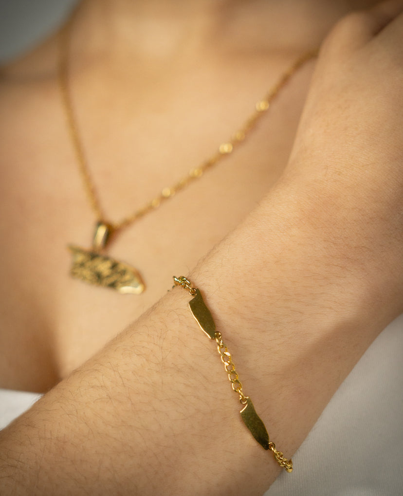 Aruba Map Bracelet